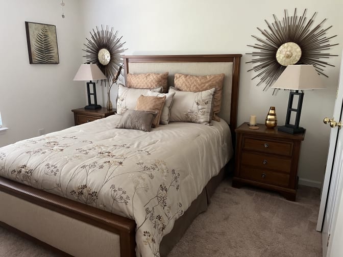 Sylvania Russell's room