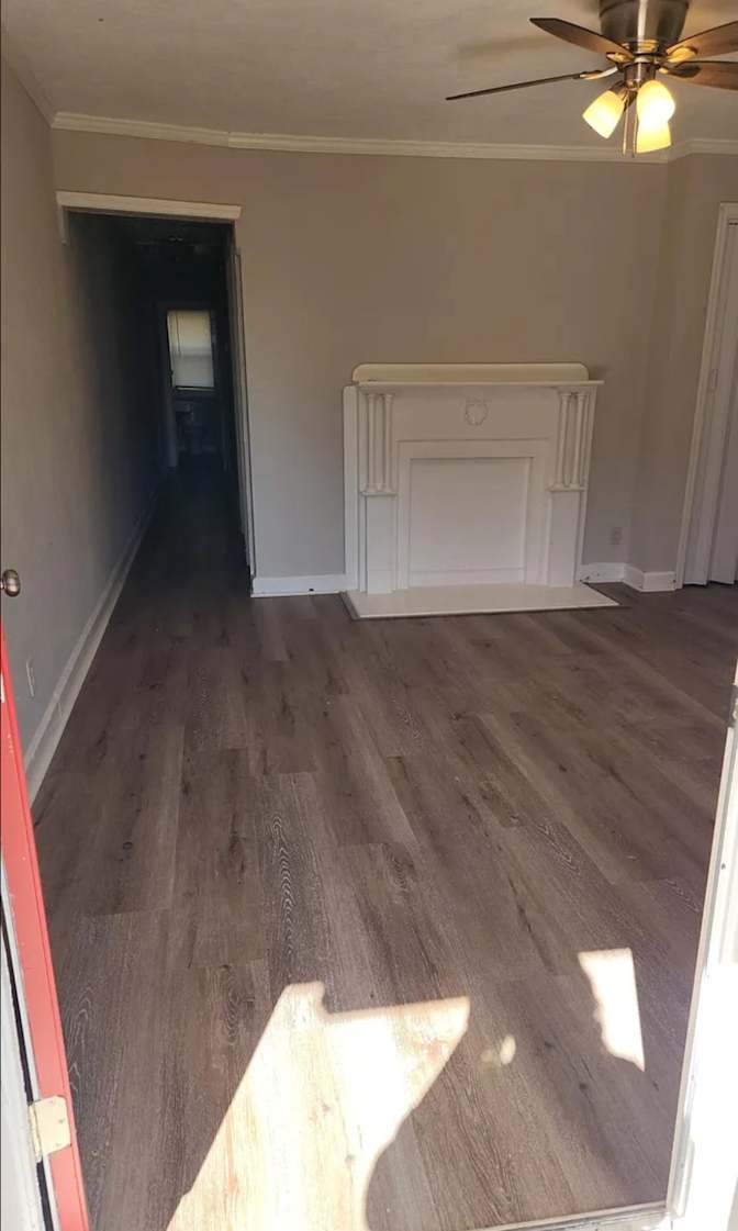 Alcove Rooms's room