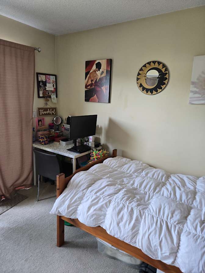 Suzanne Knight's room