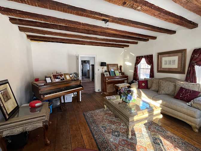 Susan Graham's room