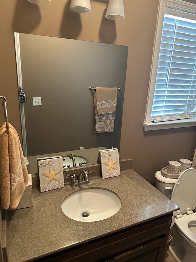 Trashundra's room