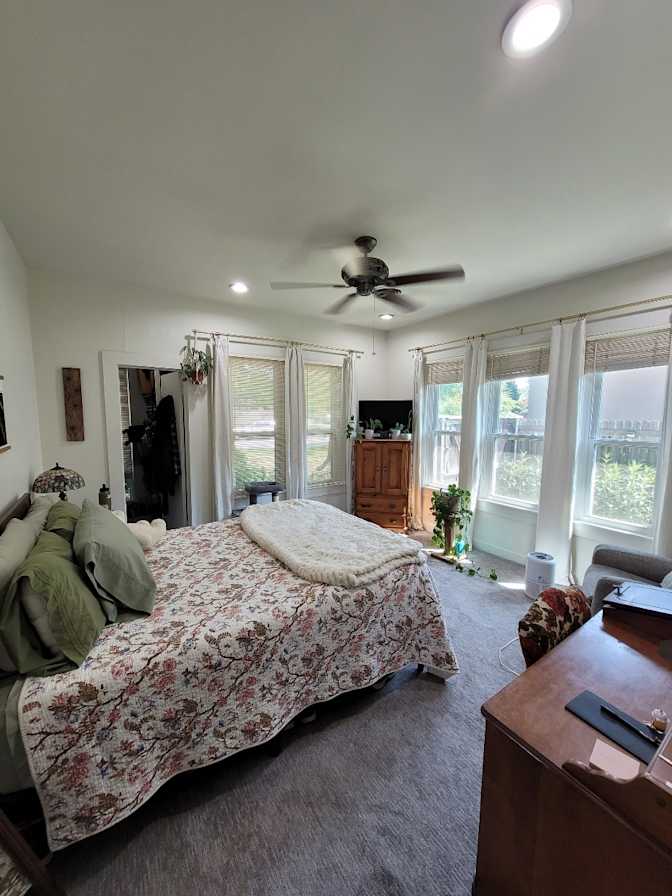 Jordyn's room