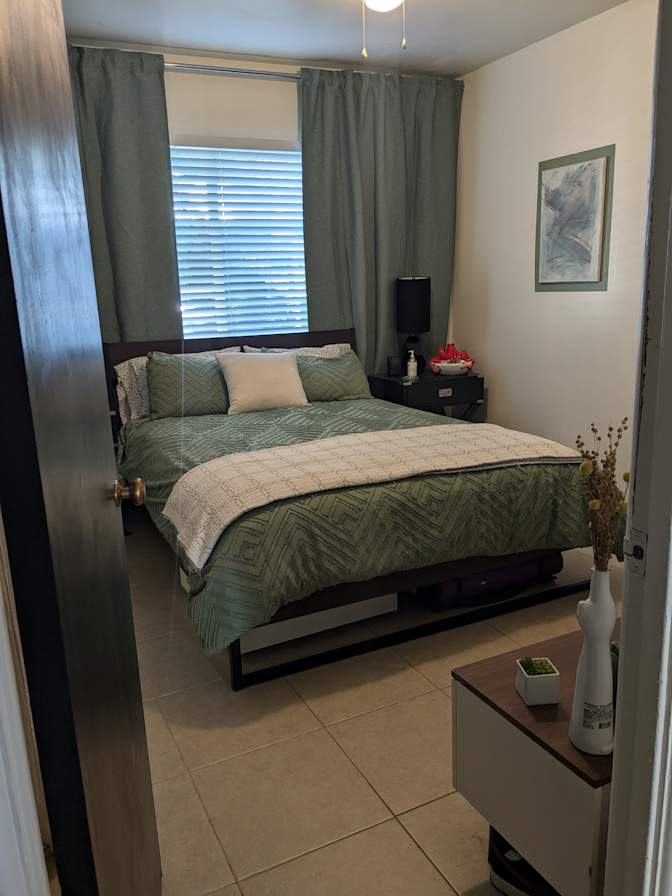 Jenn's room