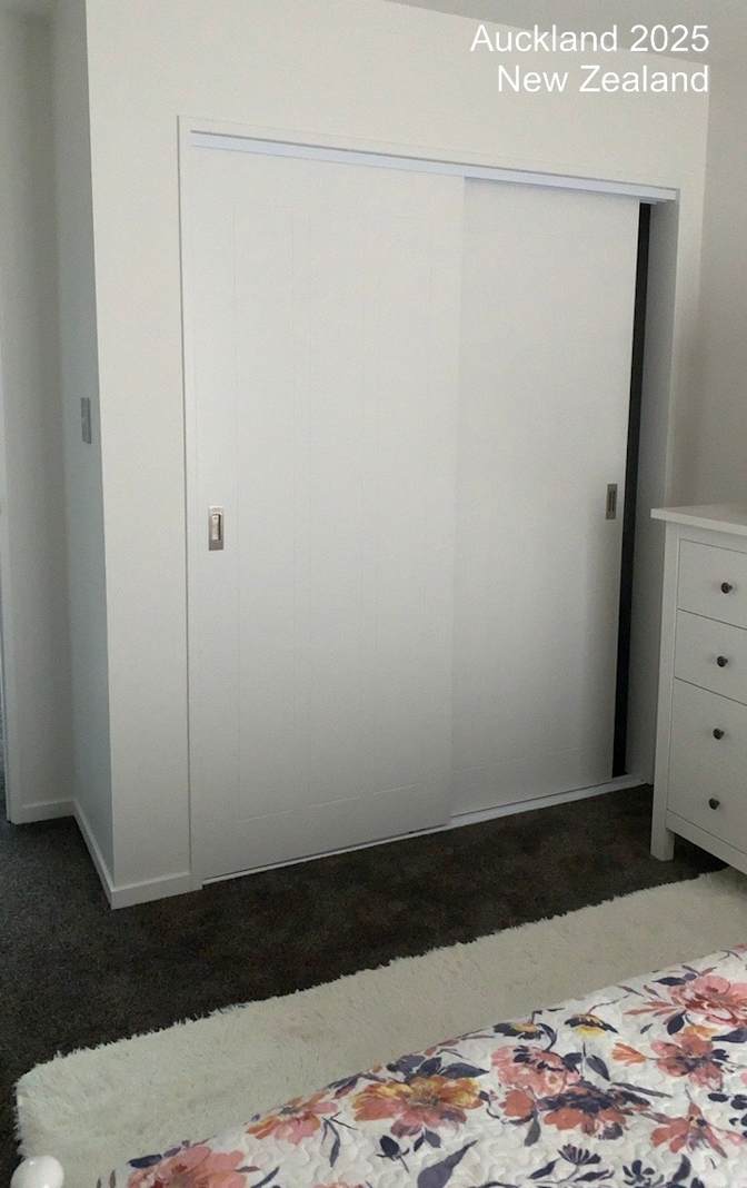 Sandy's room