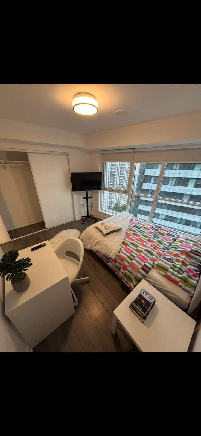 Innova's room