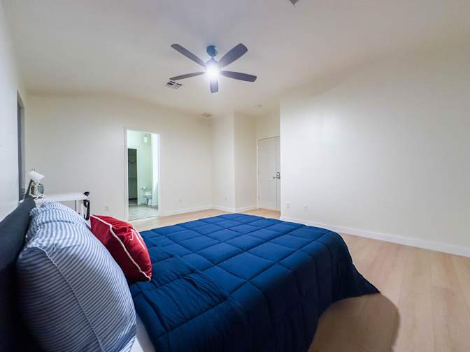 PadSplit's room