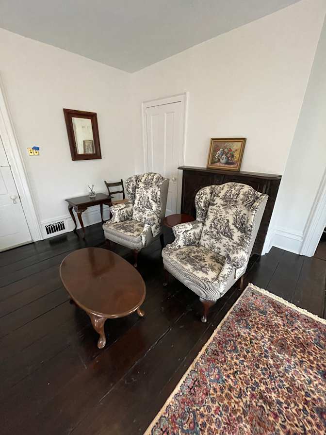 carey's room