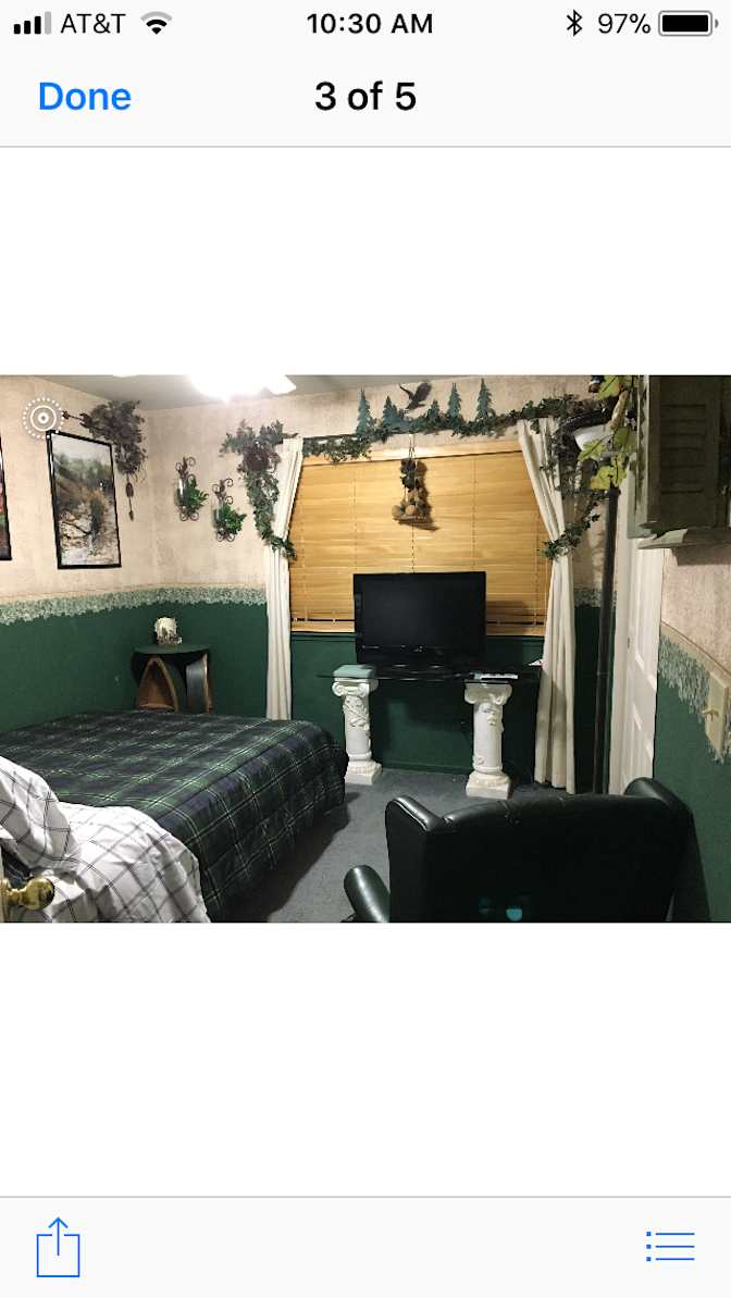 Ellen's room