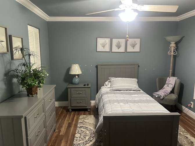 Elizabeth's room