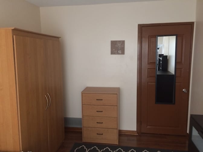 Victor's room