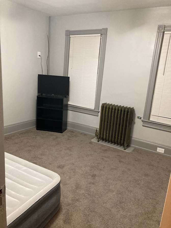 Jorge's room