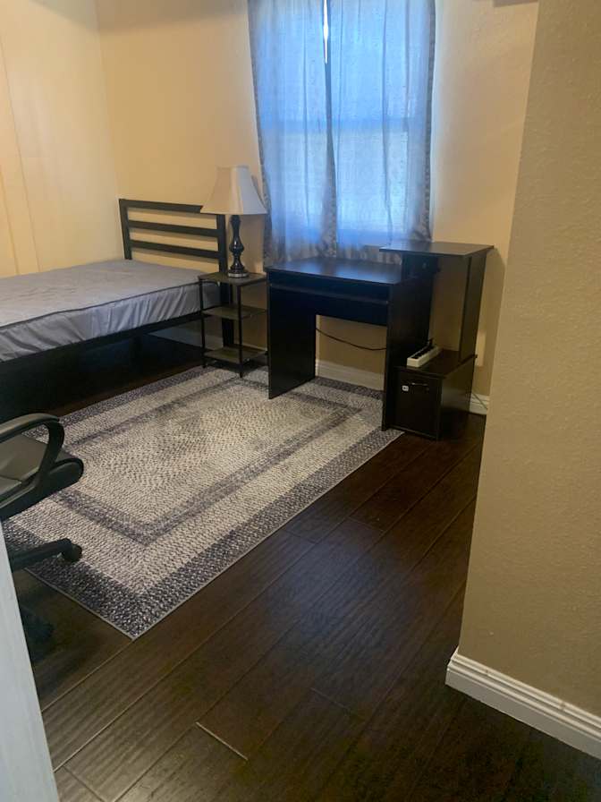 Annie Phung's room