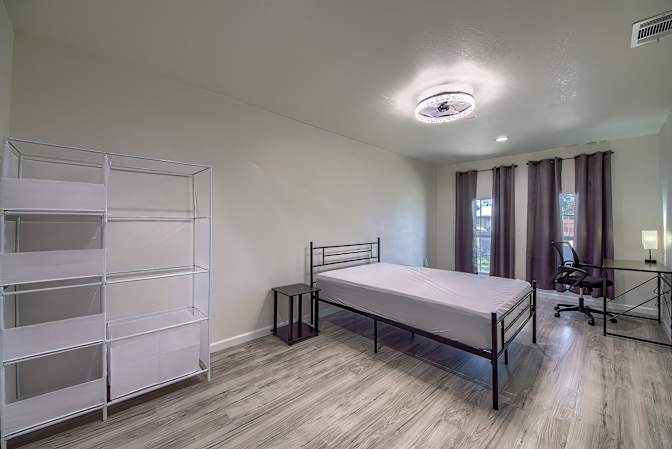 PadSplit's room