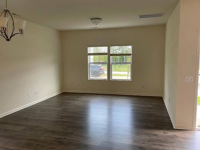Alcove Rooms's room