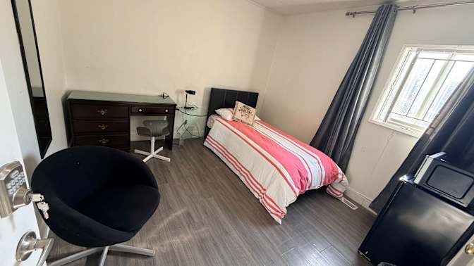Sami's room