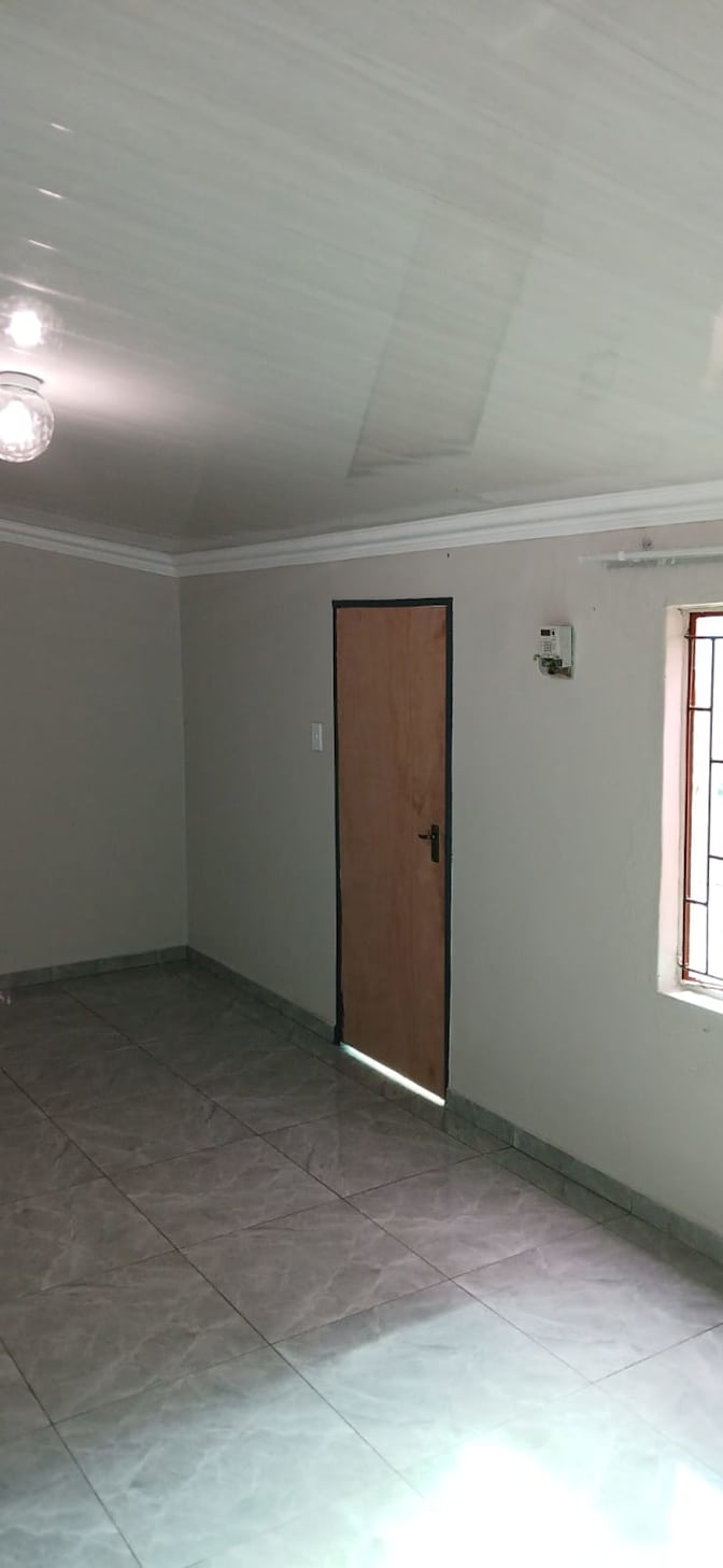 Laurance Mahlaela's room