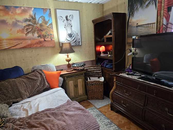 J.J.'s room
