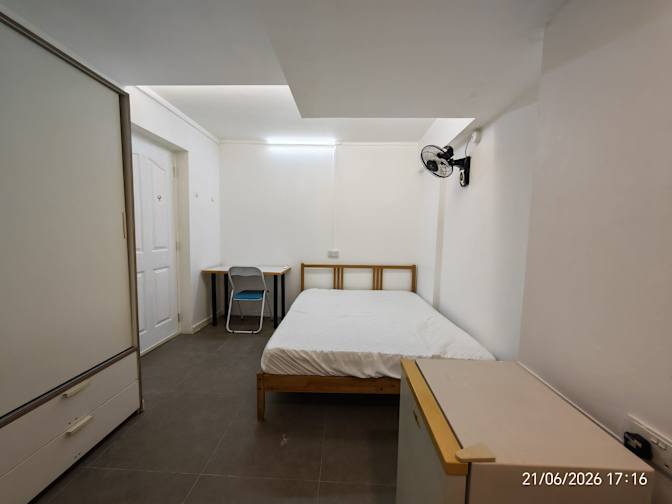 Winson Chew's room