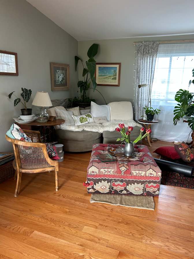 Di's room