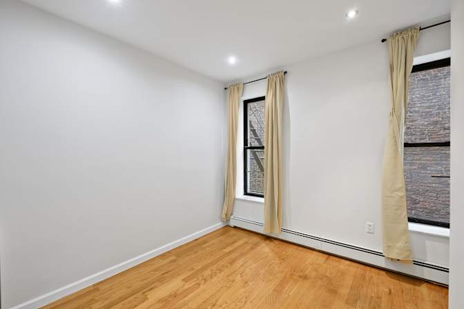 Sam June's room