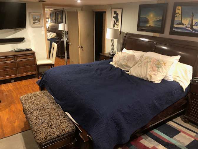 wdrinshed's room