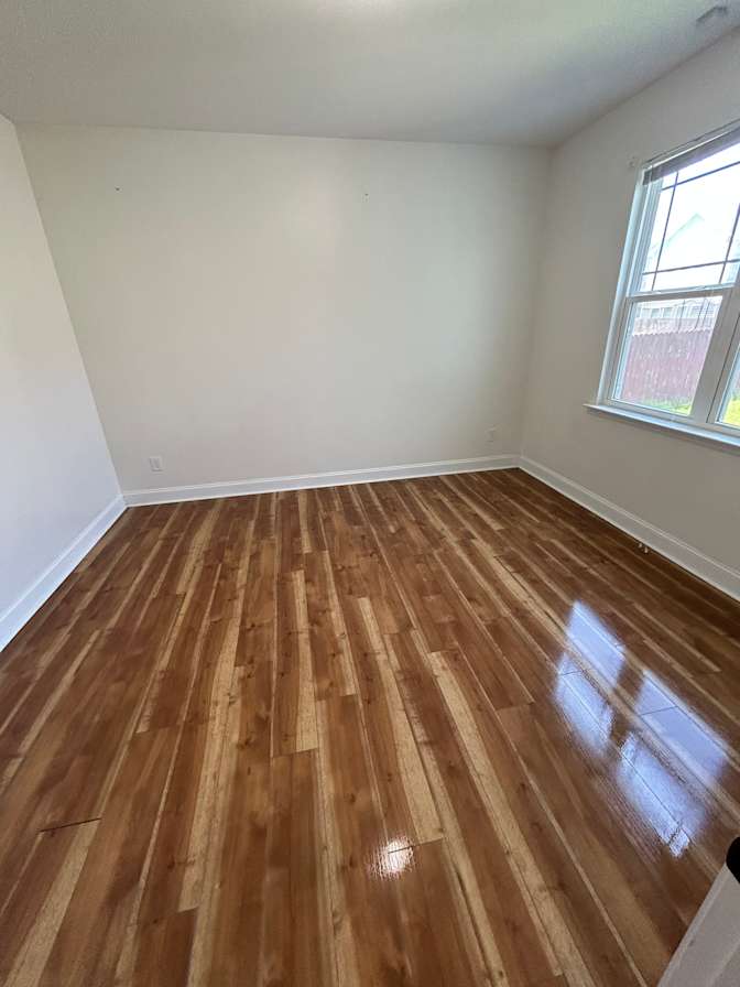 Leydi Zora's room