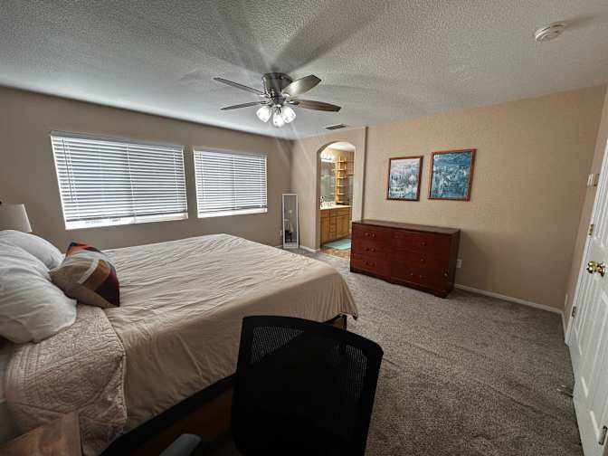 PadSplit's room