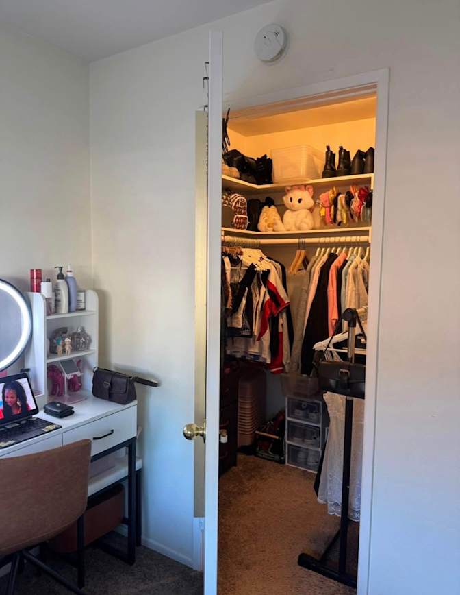 cozy's room