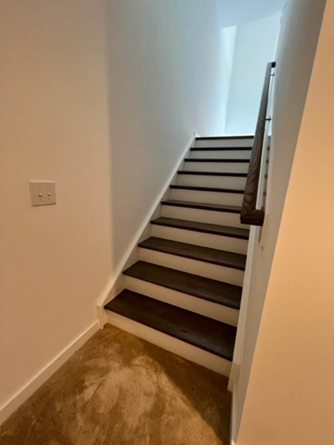 Alcove Rooms's room