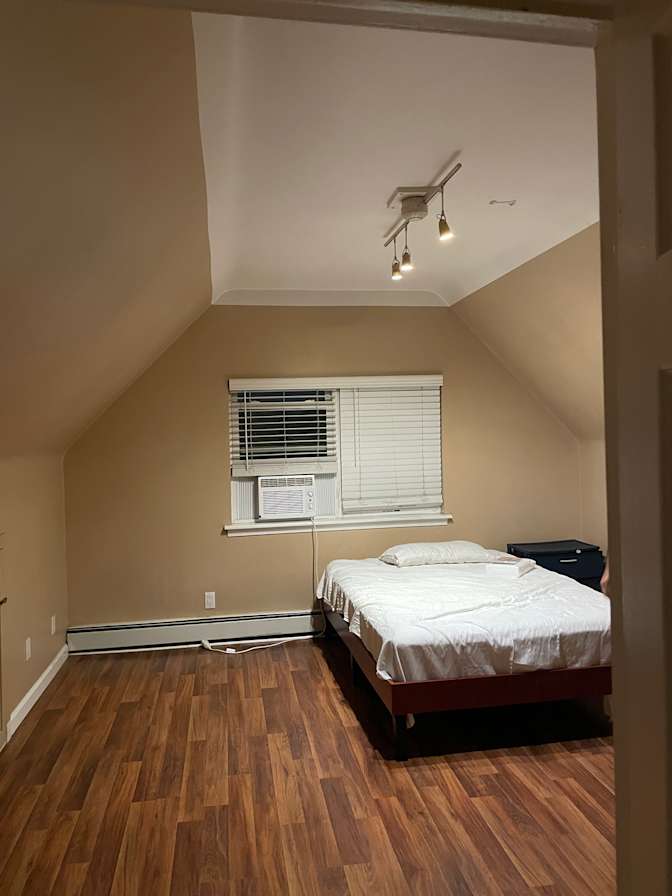 Hoss's room