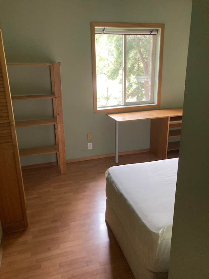 Uta's room