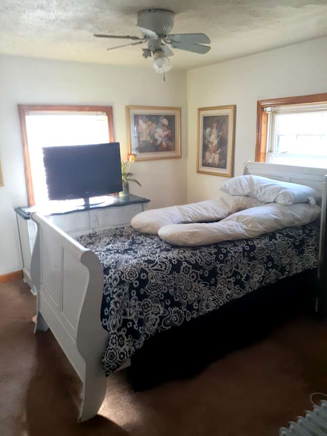 JT Tree's room