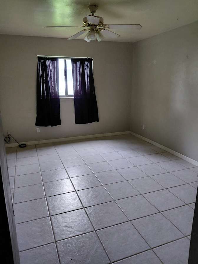 Kelly's room