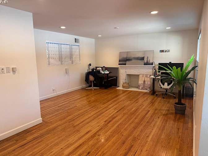 Vineet's room