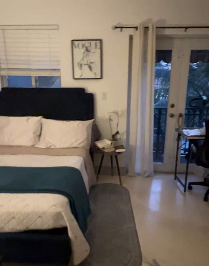 Cora Hayes's room