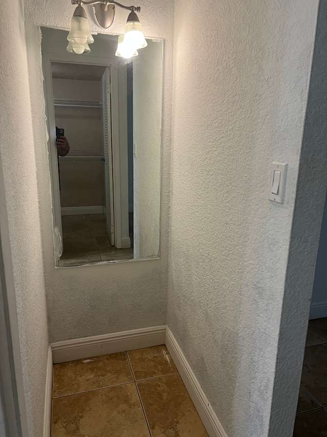 ramon's room