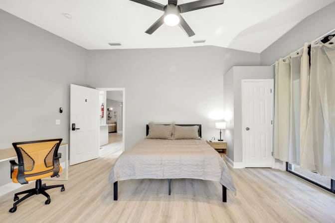 PadSplit's room