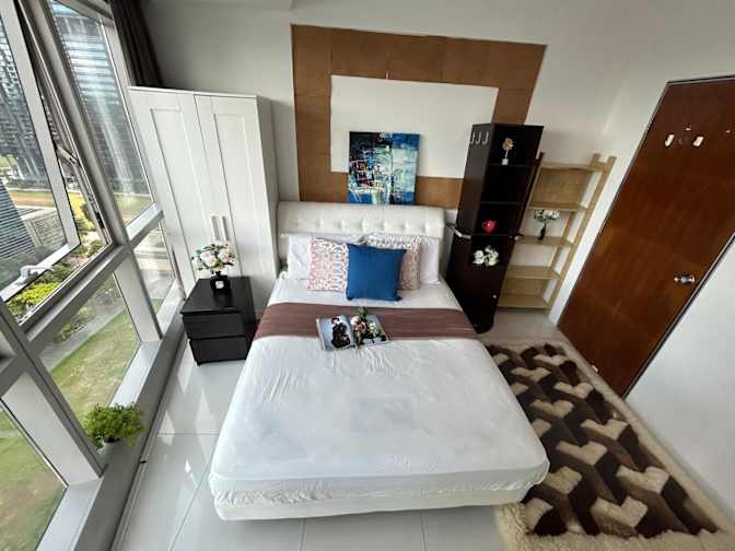 VVA EI's room