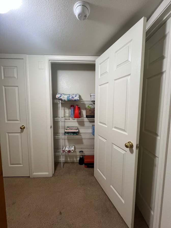 Izabella's room