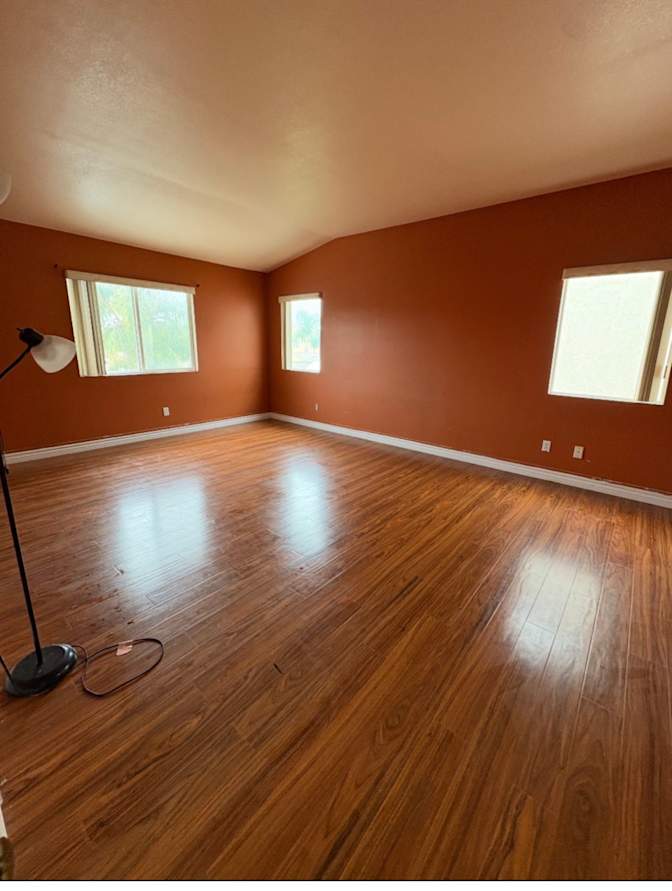 MYRNA's room