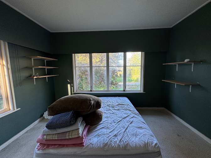 Stephanie's room
