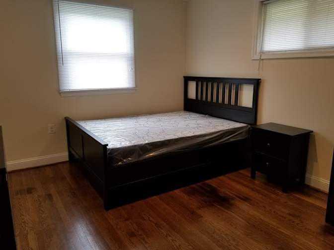 Erick's room