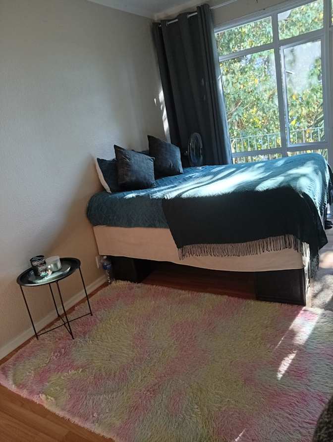 Rudo's room