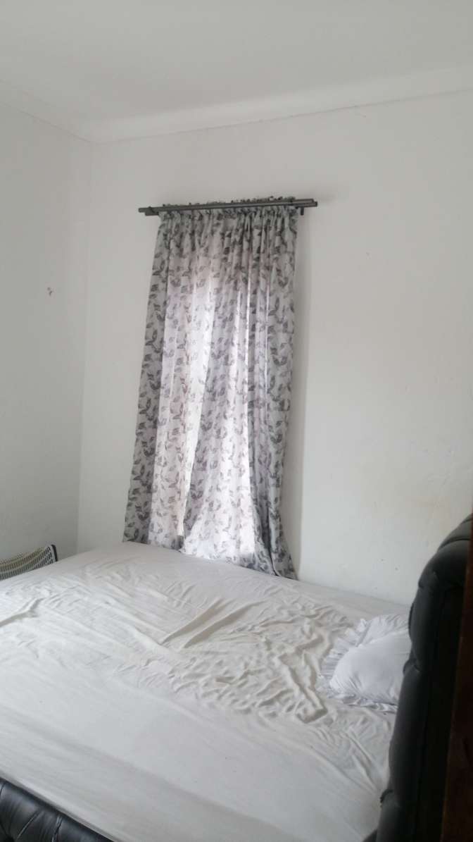 Karik's room