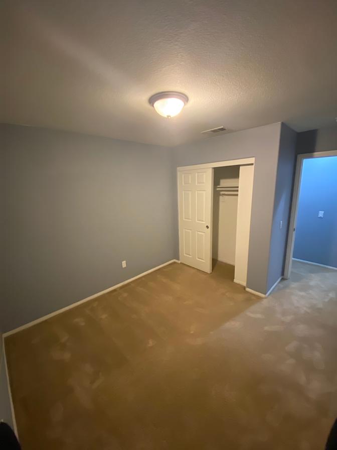 Karolina - Bry's room