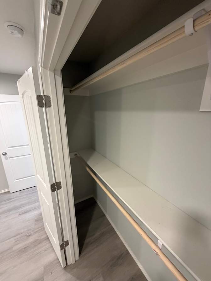 Thomas's room