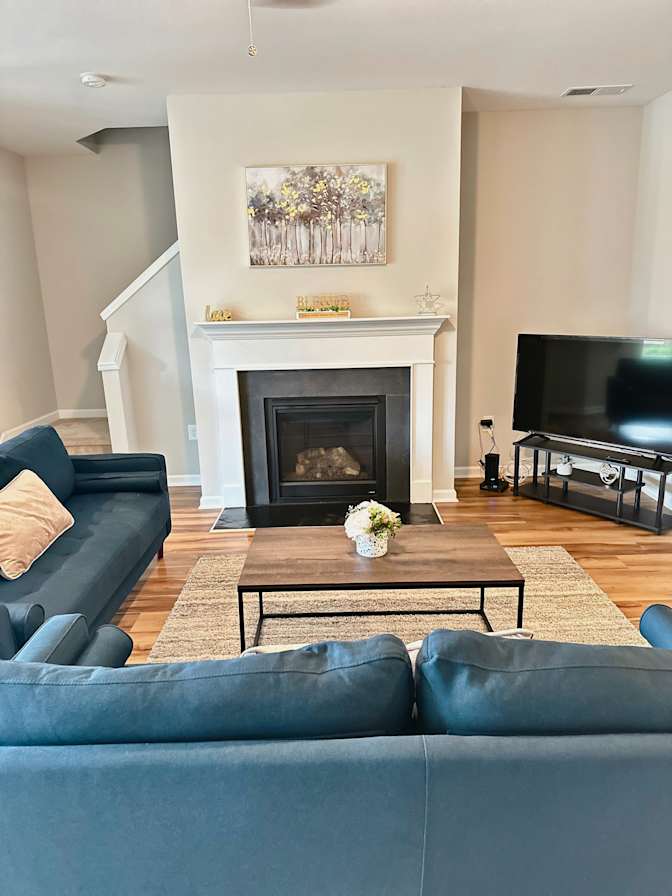Alcove Rooms's room