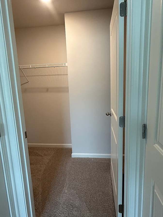 Alcove Rooms's room
