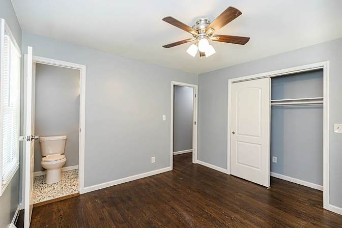 mark's room
