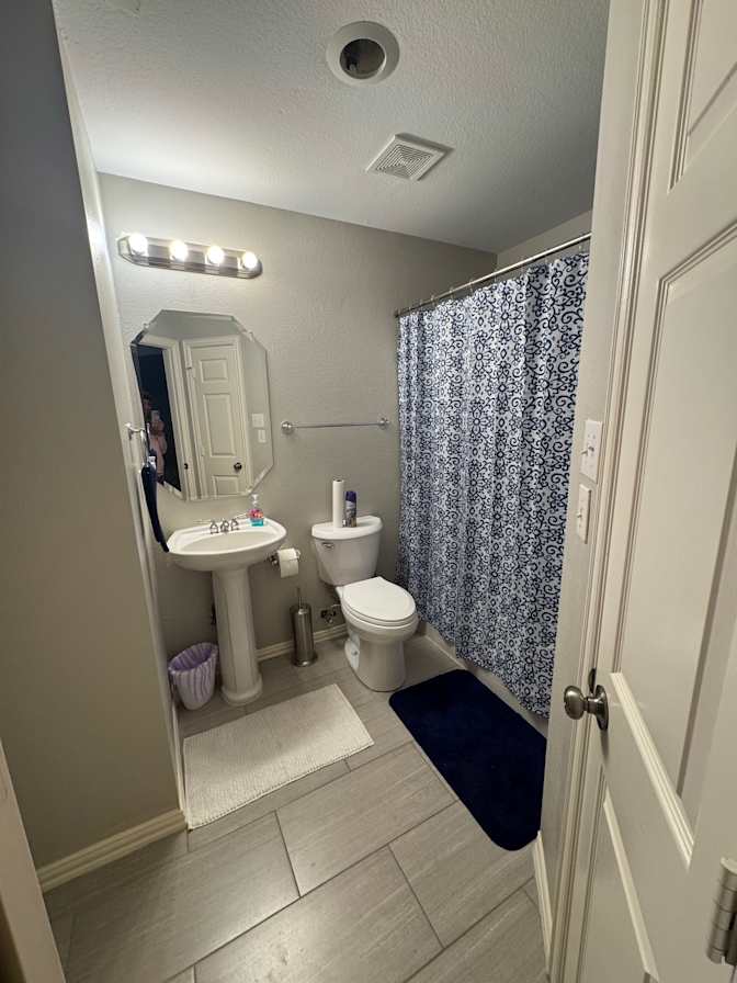 LaShanda's room